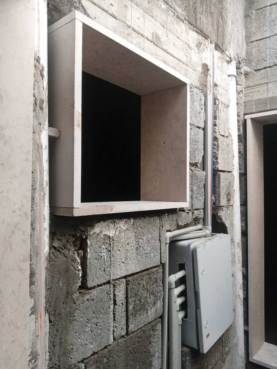 سلام عليكم
ابو أزل للمرمر 
اي استفسار اني حاضر 
نظام العمل براغي وتشميع 
***********
كركوك
