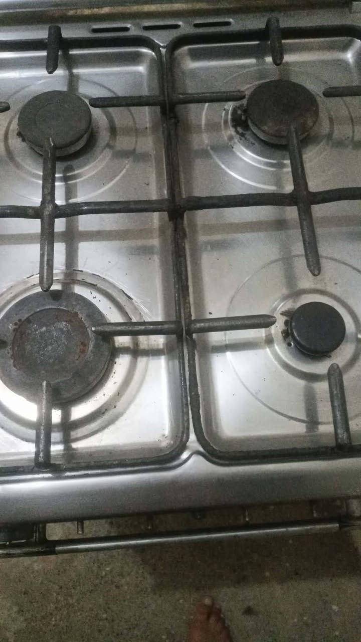 طباخ للبيع 
السعر60وبي مجال
@الجميع


**إذا كنت صاحب هذا الإعلان وتريد حذفه لأي سبب، رجاءا أرسل رسالة إلى الدعم الفني**