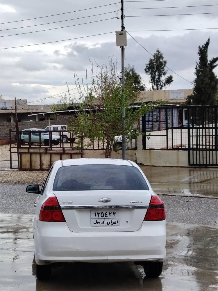 ئەڤیۆ مۆدیل 2007 گێڕعادی مەکینە گەورە
کاڵبونەوەی نیە دەعمی نیە
دوو پارچەی بۆیاغە بێ دەعم و لێدران
گێڕومەکینەو تەبرید بەشەرت.
وەرەقەو نیوێک غرامەی لەسەرە دەیدەمەوە
***********لەکۆیەم
***********ڤایبەر وەتس ئەپ
49وەرەقەو مەجالێکی کەم كويسينجاك, أربيل
