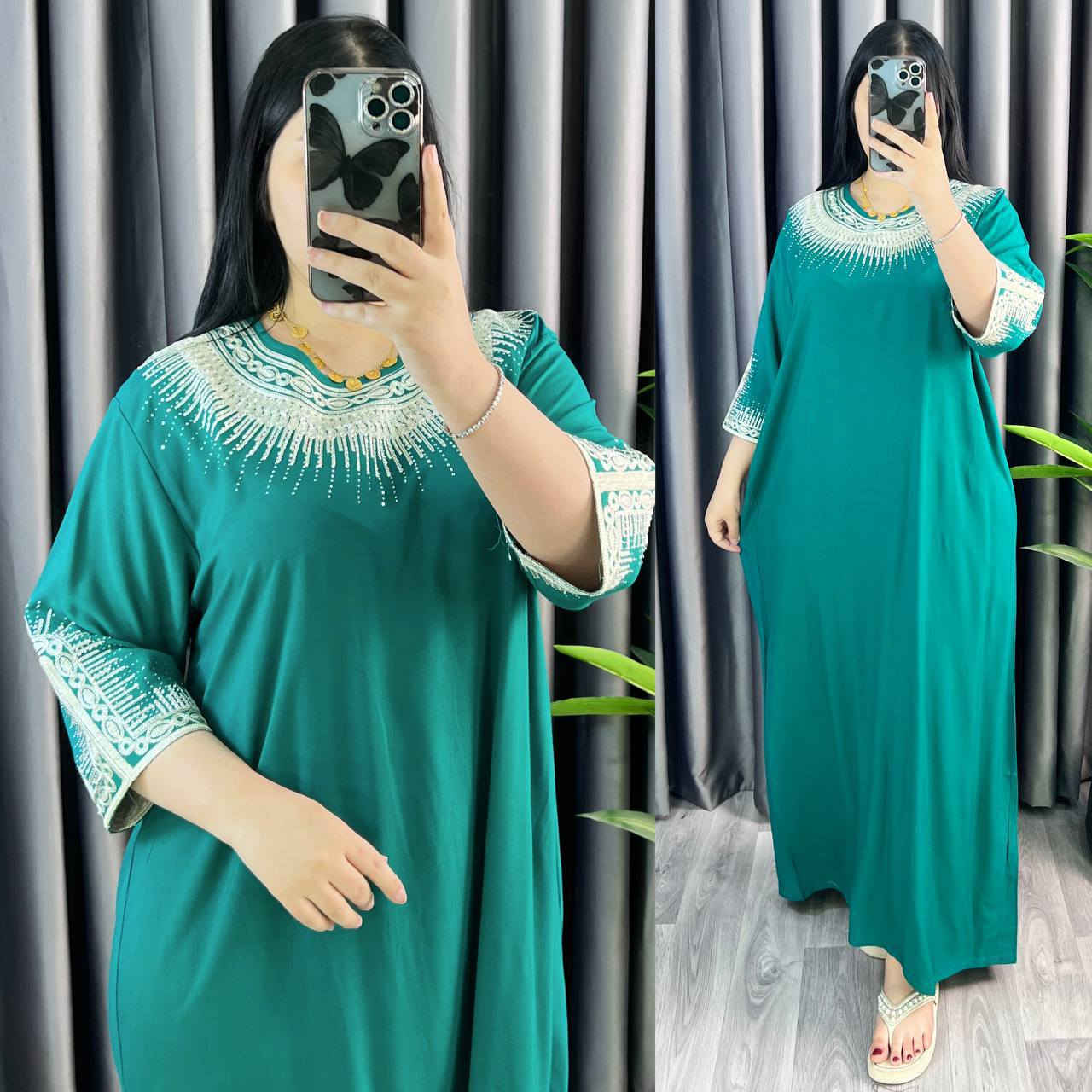 جديد كليآ 

كلابيه موديل إيطالي 

كلابيه كشمير مغسول موديل تطريز وستراس إيطالي 

القياسات 

2xL
3xL
4xL
5xL

96 الف 

الطول 145
كلوش 120
مفرد 12 الاف


**إذا كنت صاحب هذا الإعلان وتريد حذفه لأي سبب، رجاءا أرسل رسالة إلى الدعم الفني**