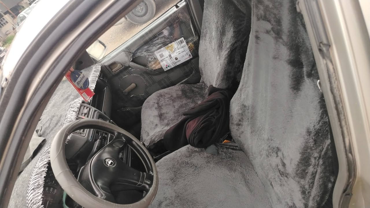 اوبل فيكترا موديل 93 رقم اربيل ماكينه 18 صبغ جماليه فقط بدون معجون شرط تحويل سعر 37  في مجال بسيط كير اكسل مكينه شرط رقم الهاتف للاستفسار *********** واتساب ***********
