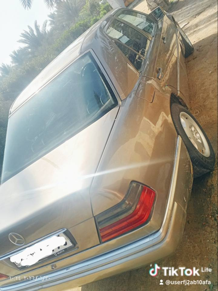 سلام عليكم للبيع مارسيدس بيبي شبح موديل 90 رقم أربيل سنويته 2030 سياره جاهزه مصبوغة الجماليه فقط مكاني ناصرية الشراي يتصل ***********
