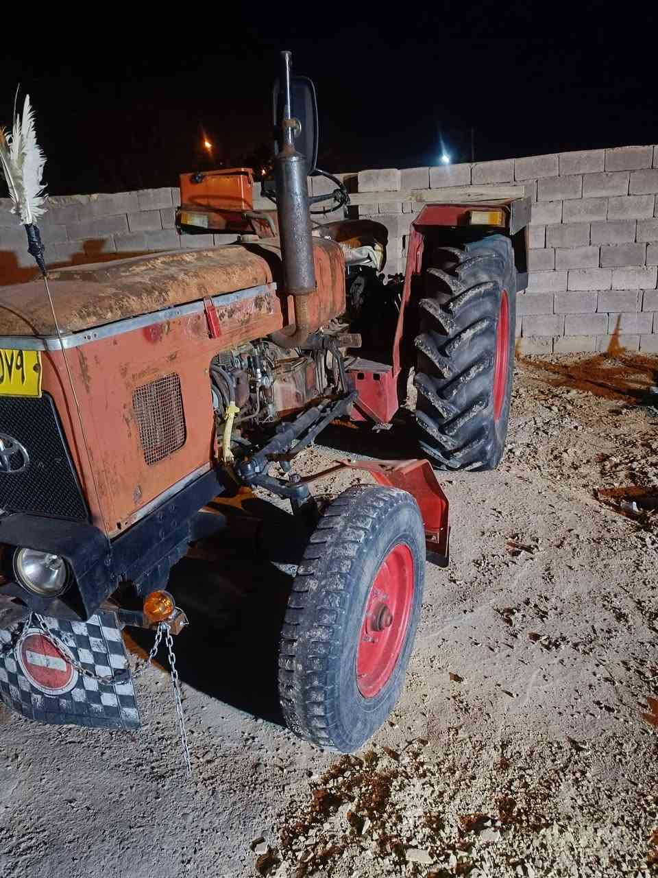 مكينه عنتر  1984 سنويه والرقام ميسان  جاهره نقص مابيها بور ستيرن كهربايات فدان خرماشه عربانه نسف ومسسه كهرباء  نكره سلف   مكينه  جاهره كير محرك نعمه  العنوان ميسان نواظم البتيره ***********
