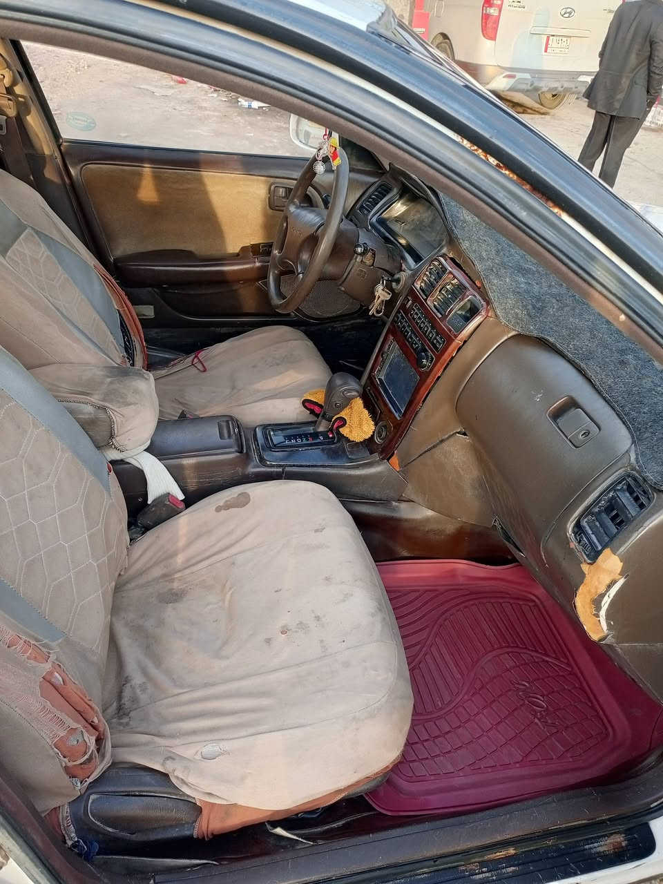 سلام عليكم ورحمة الله
كرسته نفخ رقم صلاح الدين مشروع وطني 

مداور مو وكالهيعني تاخذه اداور صاحب السياره بل نجف

مكان السياره سوق الشيوخ بيه فخذه اليمنه مال العبري الصدر سياره احله من الصوره ***********

السعر 38 وبيه مجال بيع مستعجر
