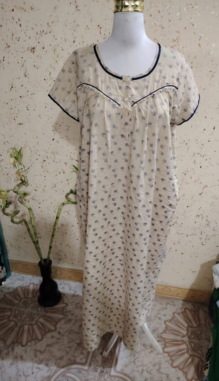 شلعة دشاديش ودراعة 
العدد50 قطعة السعر 65 الف والتوصيل مجاني 
***********
