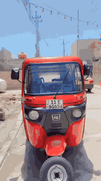 سلام عليكم تكتك للبيع موديل ٢٠٢١  شهر العاشر تحويل ثاني يوم ***********
