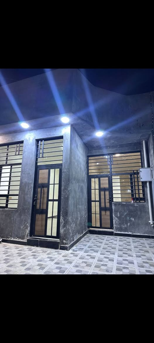 سلام عليكم مشتمل للبيع حي ذويب ألأول ١٢٠ م الشارع 3 موقع جيد ***********
