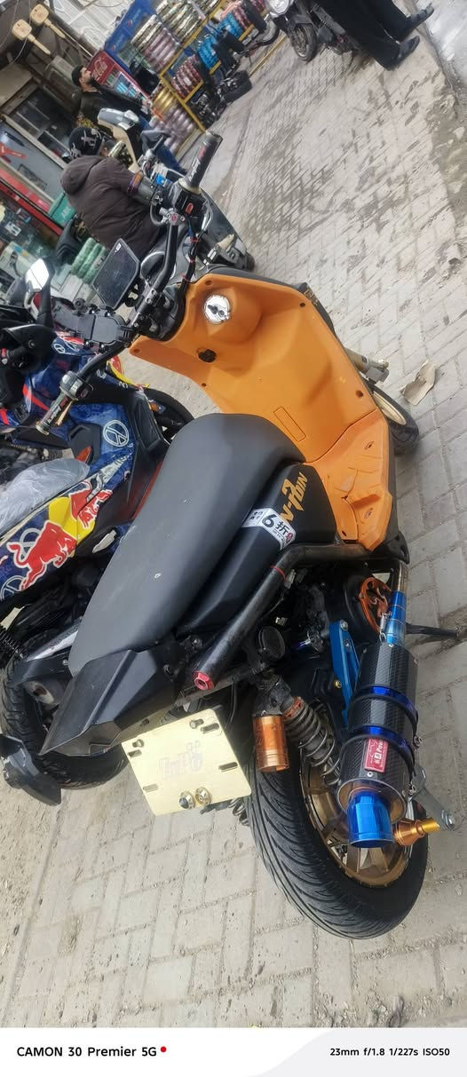 سكنس جبلي مزوده فول نضافه
سعر مليون 200 مدينة الصدر ***********
