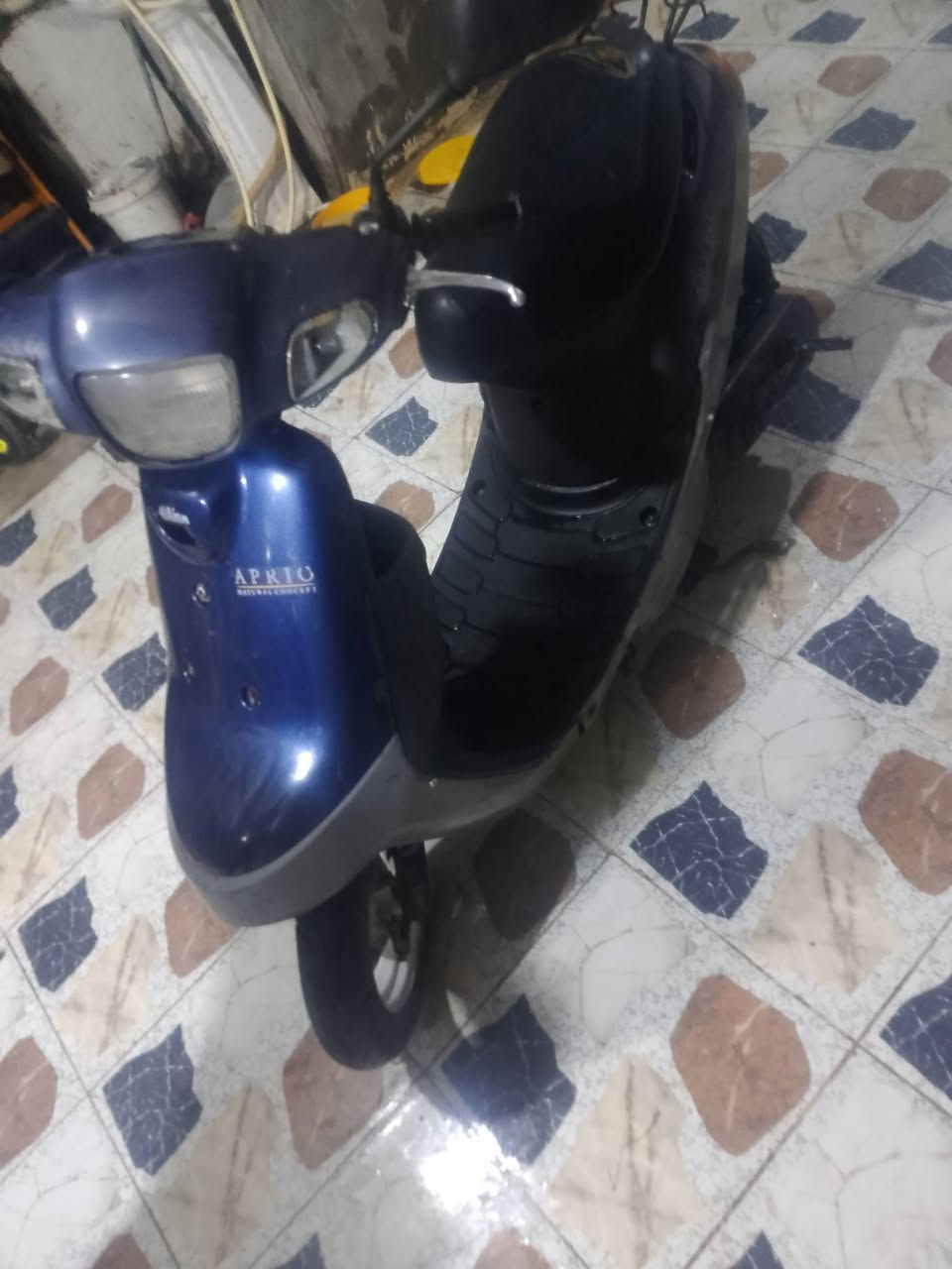 سلام عليكم عندي دراجة بطه اللبيع نضيفه جدا عنوان محموديه *********** ,225سعره
