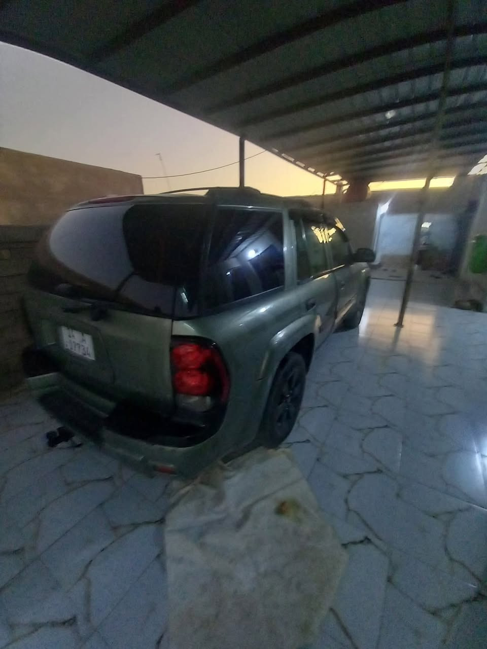 بلايزر مال جناي.  بصره. تبريد. مكينه كير حلوين.    تخم تاير سنويه جديده.    سعر 75
***********
