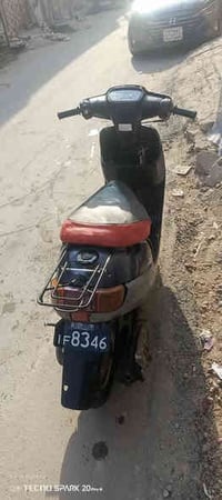 دراجه بطه نضيفه لبيع ب 225وبيه مجال منختلف عل سعر الاستفسار 0775612146...