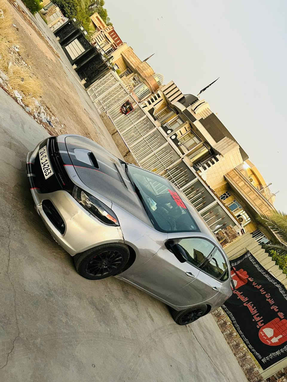 اقصاددوج دارت 2016مقدامه 35$وكل شهر3$سياره جاهزه من كلشي يي نقص مابيها مكانه بغداد السيديه***********
