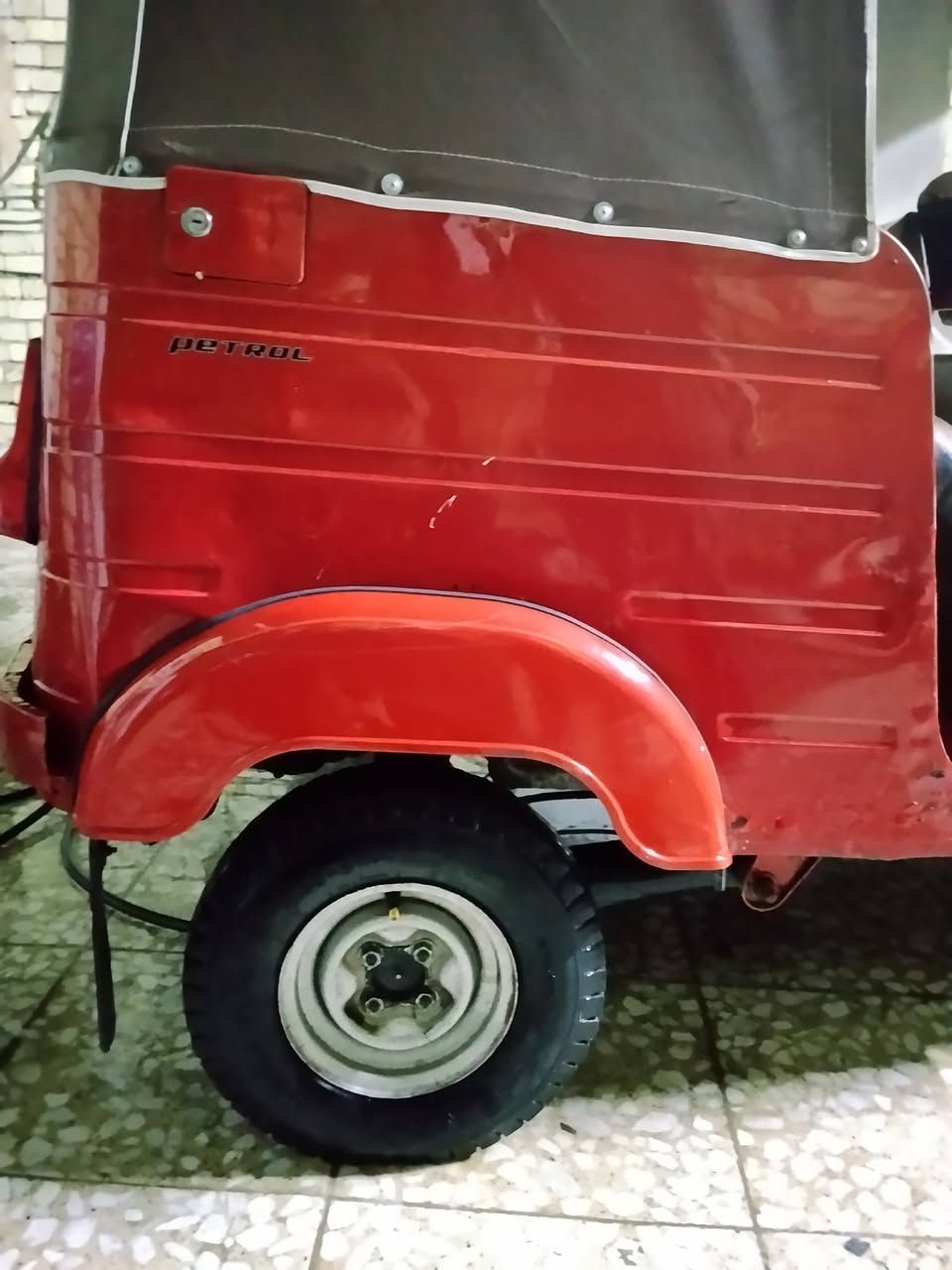 تكتك 18شهر 5 مكينه حلوه عشرين مكاني بغداد حي اور رقم وسنويه ورقم نكليزي بغداد ***********وتوجد وتساب فقط
