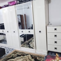 غرفه نوم للبيع تركي 9 قطع نضيفه جدا صارت عليه ب 23 ورقه اريدها ب 900 م...