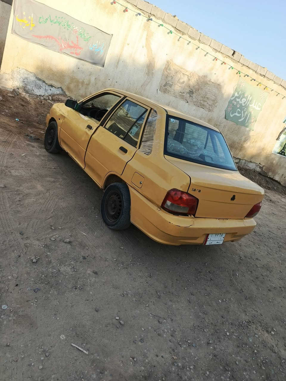 السلام عليكم سايبه للبيع موديل 2013 تخم تاير جديد محرك كير خير من الله حداديه نص عمر تبريد بس غاز عوزه رقم واسط مداور شوكت ماتريد مكان الكوت السعر 22وبيه مجال لطيبين ***********
