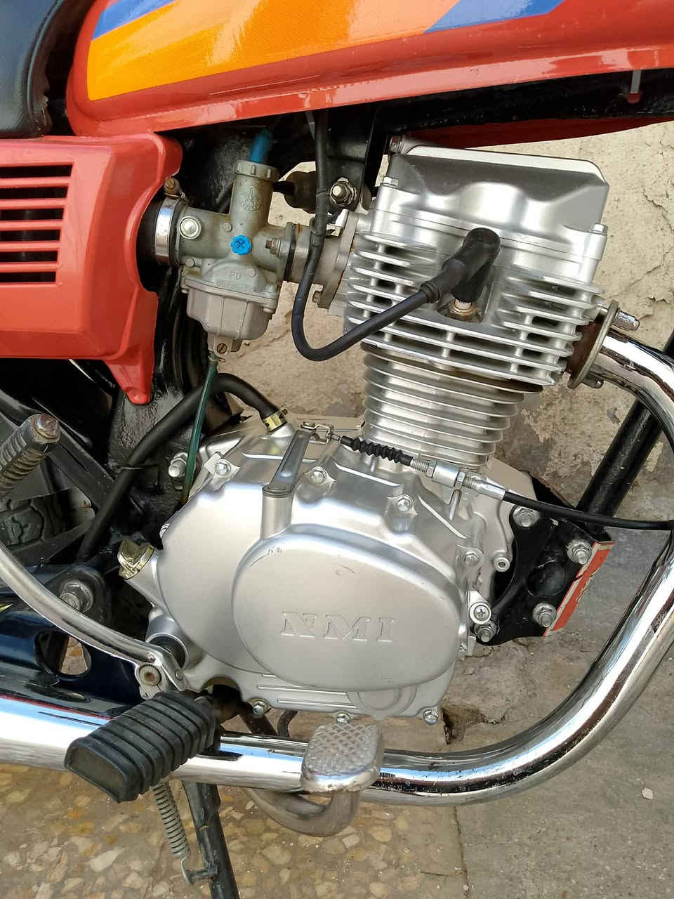 السلام عليكم دراجه جديده نامه الأصلي بدون ***********
