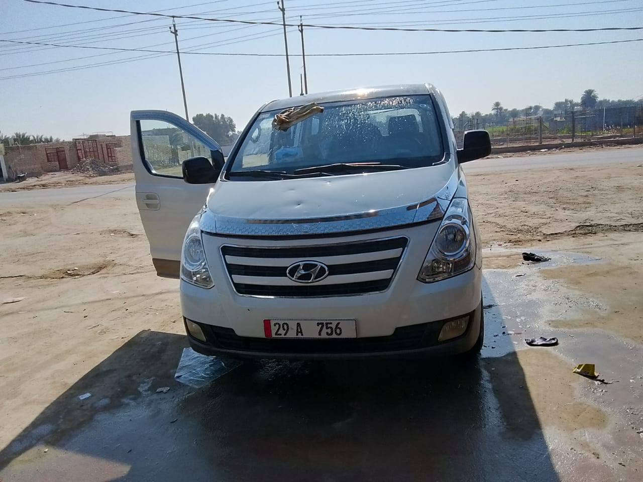 سلام عليكم.  أستاركس موديل 11 كفاله عامه من الصبغ والصربه فقط جاملغ امامي مفتوح مكينه گير أكسل مكفولات تبريد شغال كهربائيات كلها شغاله تخم تاير.  مكان السياره ديوانيه الإتصال ***********.   السعر ١٤٥.
