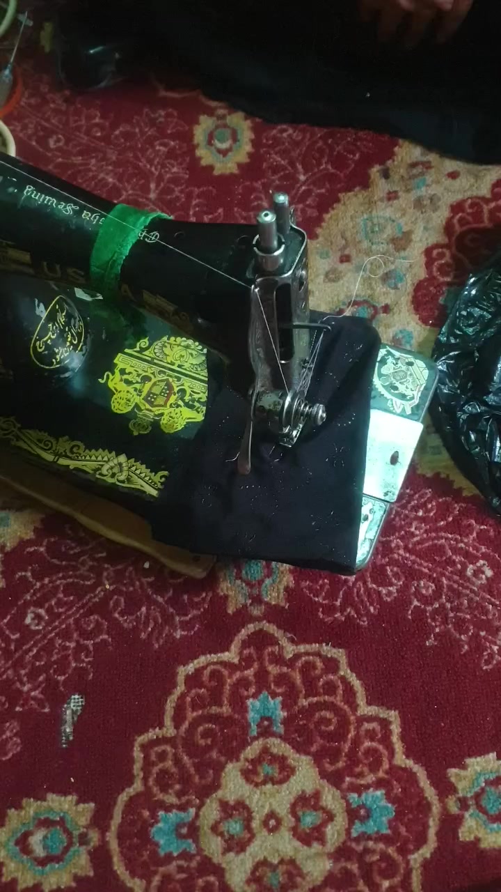 للبيع ام الاسد من القديمات شرط عوزها ميز بس كلشي تخيط حته فيزون *********** السعر 45
