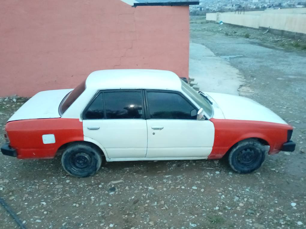 ***********
توێتا کڕۆنا 1980بێ ڕەقەم
مەکینە و گێڕو ئەکسلو کارەبای هەموو باشە 
سلفو دەسکاری کردنێکی دەوێت ماڵی فەقیرە من خۆڵ و زبڵ دەی فرۆشم بای 800هەزارە لە تەق تەقم كويسينجاك, أربيل
