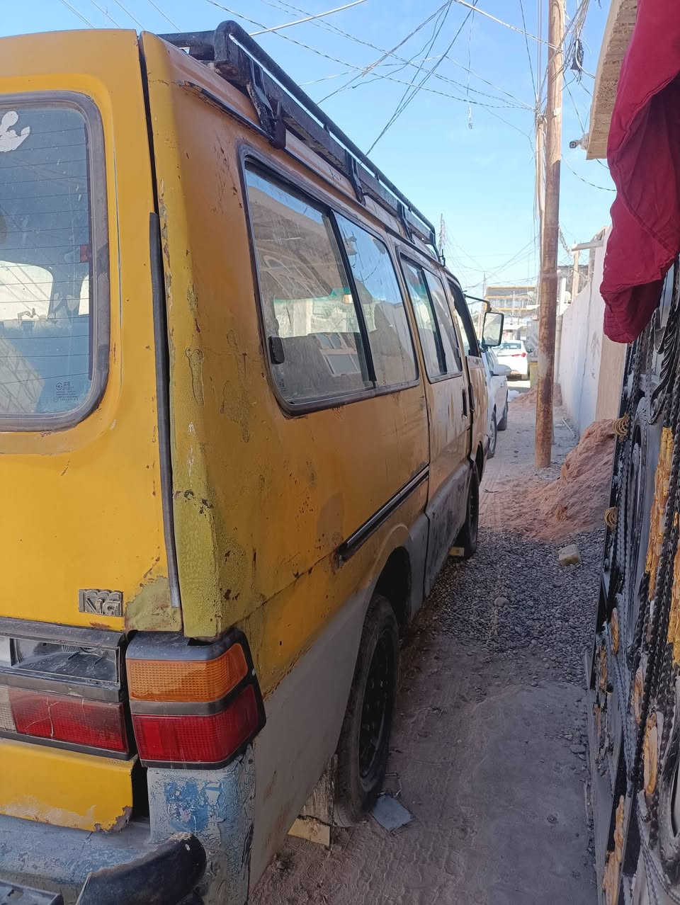 سلام عليكم بستة موديل 95كير مكينه اكسن حدادية كهربائيات كله شغاله رقم نجف راعيها نجف مصفره تخم تاير باتري جديد سلف جديد مشط بور جديد سعر 20ورقه بيه مجال للشراي بيع مستعجل ***********
