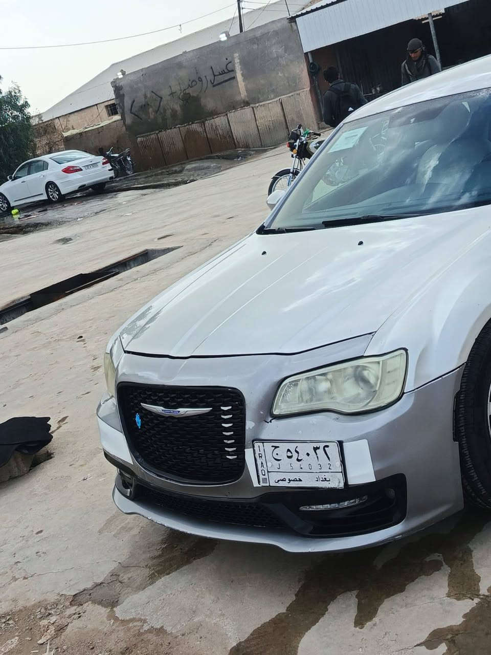 سلام عليكم موجوده اوباما مديل 12باسمي شخصيا كير ومكينه هسه شادهن تخم تاير هسه شادهن منضومه زنون
دواخله شوفه العين سياره اروح بيها الدوام ورجع  سونارها راسلني خابرني ادزه الك وسياره مناسبه خابرني وادلل مكاني ميسان /رقمي ***********
