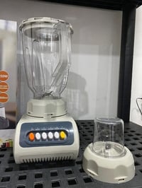 خلاط • مطحنة • جديد بكرتونه