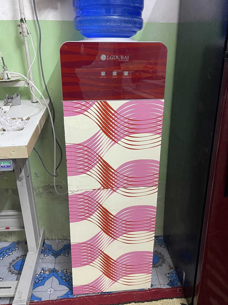 براد جديد مستعمل شهر واحد الجي درجه الأولى للبيع قفل اب ١٠٠ مكاني ابو غرق ***********
