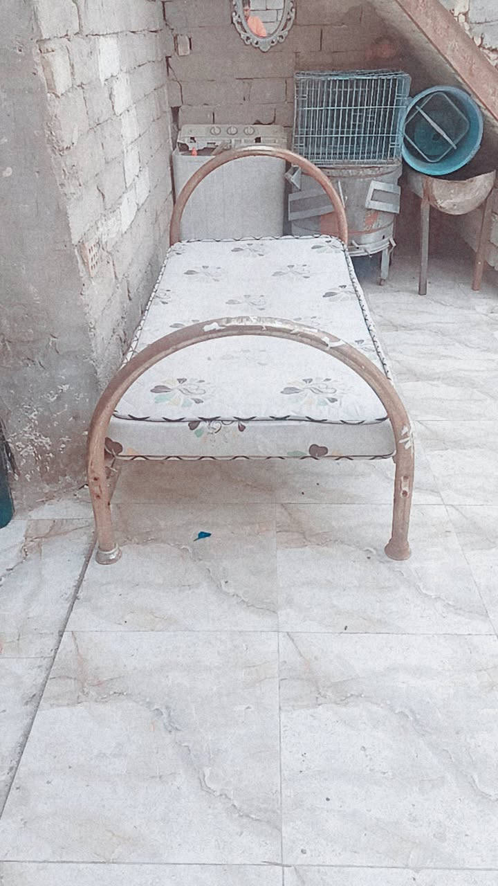 للبيع جربايه ودوشك ب50قفل ناصريه مركز هاذه رقمي ***********
