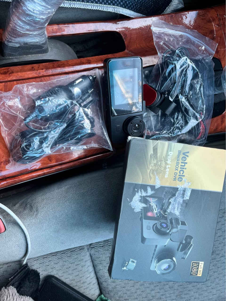 داشکامی سەیارە نۆ تەسویری ناو سەیارە و دواو و پێشی سەیارە gps تیایە و خێرای سەیارەی تیایە بە کوژاوەیش ڕیکۆرد ئەکات دیقەی ١٠٨٠  فول hd سعری ٣٨ مجال لە سلێمانی السليمانية, العراق


**إذا كنت صاحب هذا الإعلان وتريد حذفه لأي سبب، رجاءا أرسل رسالة إلى الدعم الفني**