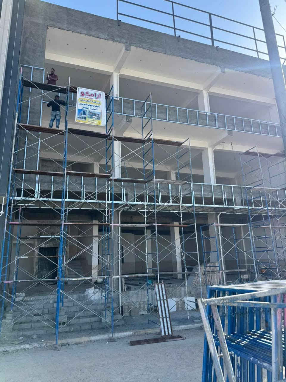 تغليف واجهات ميكانيك
دقه في العمل 

بوردكس

فايبر سمنت

بورسلين 

فرونتك 

تغليف واجهات 

***********واتساب
