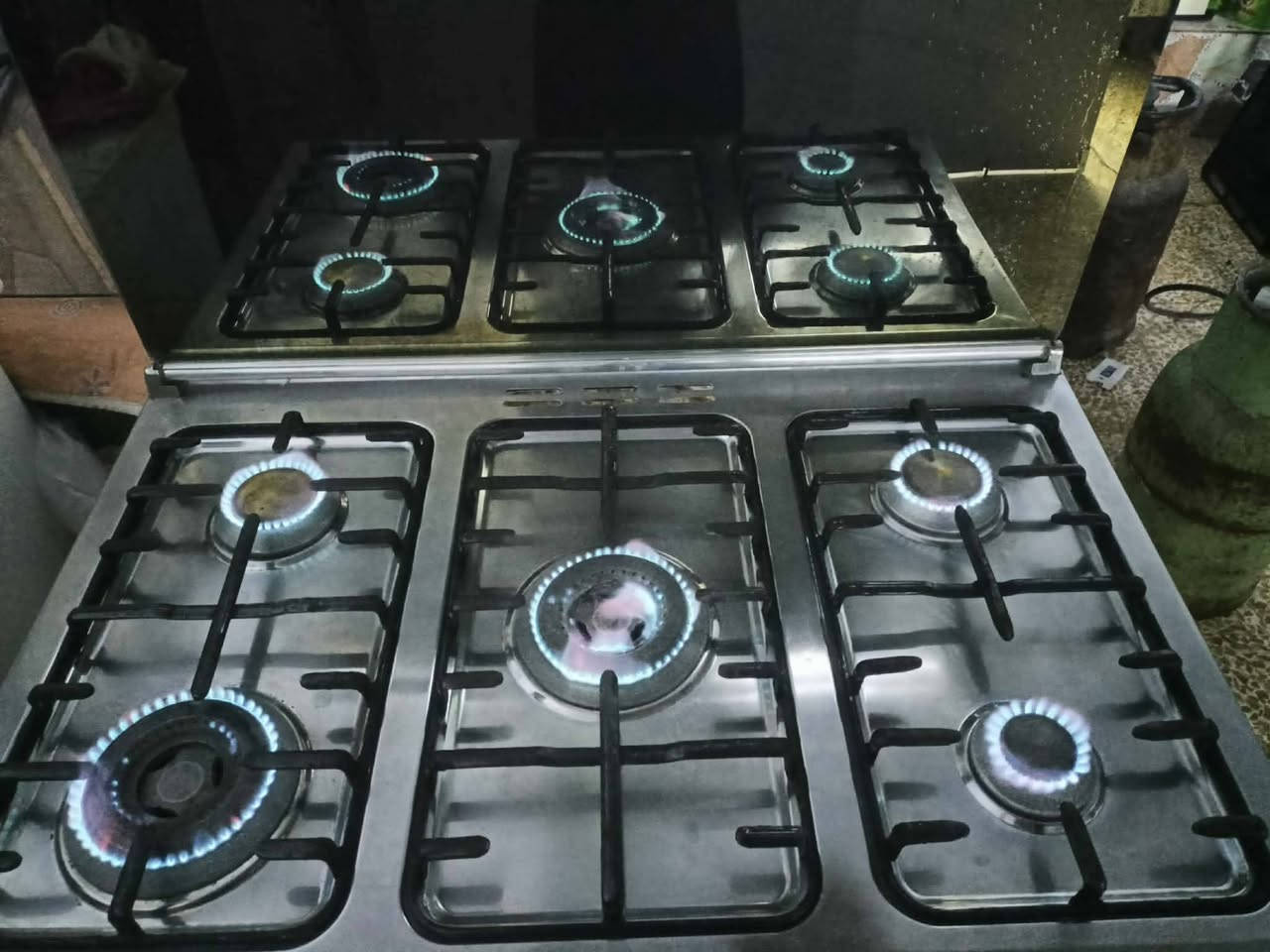 طباخ للبيع اخو الجديد شغال شرط مصري نظام بواري.
السعر 170 الف ..عنوان حي القدس للتواصل خاص


**إذا كنت صاحب هذا الإعلان وتريد حذفه لأي سبب، رجاءا أرسل رسالة إلى الدعم الفني**