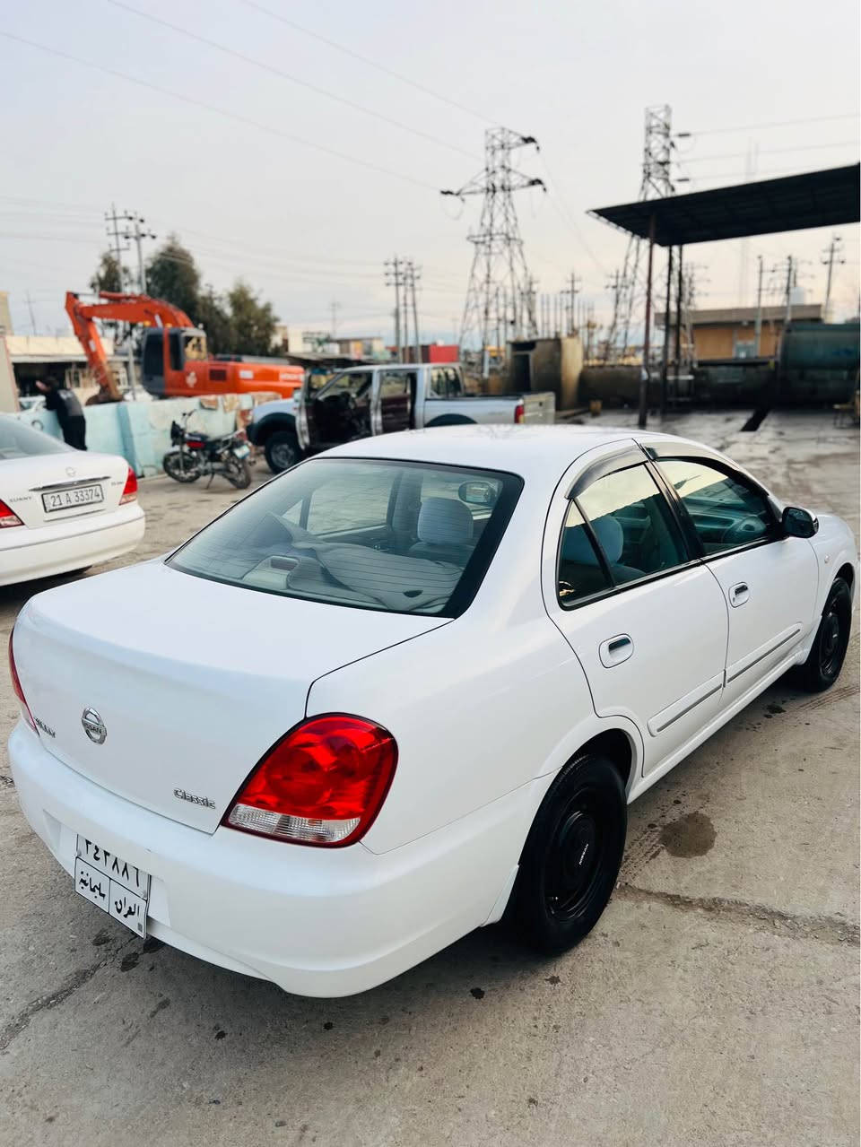 سەنی 2010یابانی سەنەوی تازە بێ بۆیاخ بێ سارد   بێ کرانەوە   مەکینە سپی لۆک گێڕ عادی گێڕو مەکینەی نەکراوەتەوە  هەمو گیانی لەسەر بیلادی ماوەتەوە  ماشەڵا ماڵی دۆاسە کەلەو عەینەکو کۆنترۆڵە ناوزەردی فۆرمیگایەتاقم تایەو ویلی لۆکە ناودەری وەک شەریکە ماوەتەوە  سەنەوی تازەیەو تەحویلو خەرامە بەشەرت سعر 112گەڵا  شوێن سەیسادق *********** حلبجة, السليمانية
