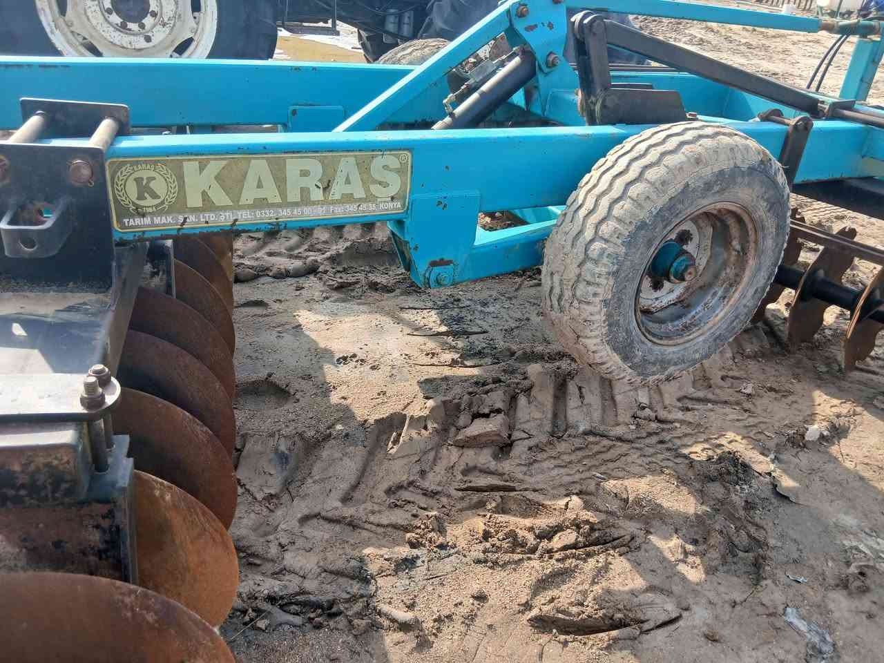 للبيع دسك كرز تركي حجم 24 موديل 2013 باب اول مكفول وجاهز 

السعر 6 مليون وربع وبي مجال

مكانه واسط/قضاء الحي

***********
