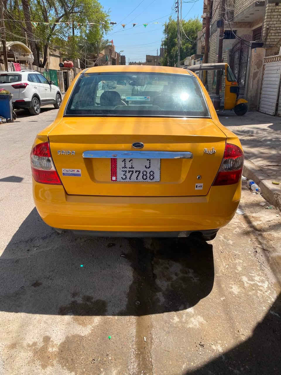 سلام عليكم طيبه موديل ١٥سياره مصفره غرمات السياره بسمي تحويل ثاني يوم .السياره نضافه ٨٠٪؜شباب كشر نضيف مكينه جديده تبريد شغال فول .تجي وتاخذ ع القناعه السياره مال جناي يعني مهتم بيه .سعر ب ٤٤  
 العنوان :بغداد مدينه الصدر الحبيبيه 
الرقم:***********
شباب مستعجل ع البيعه
