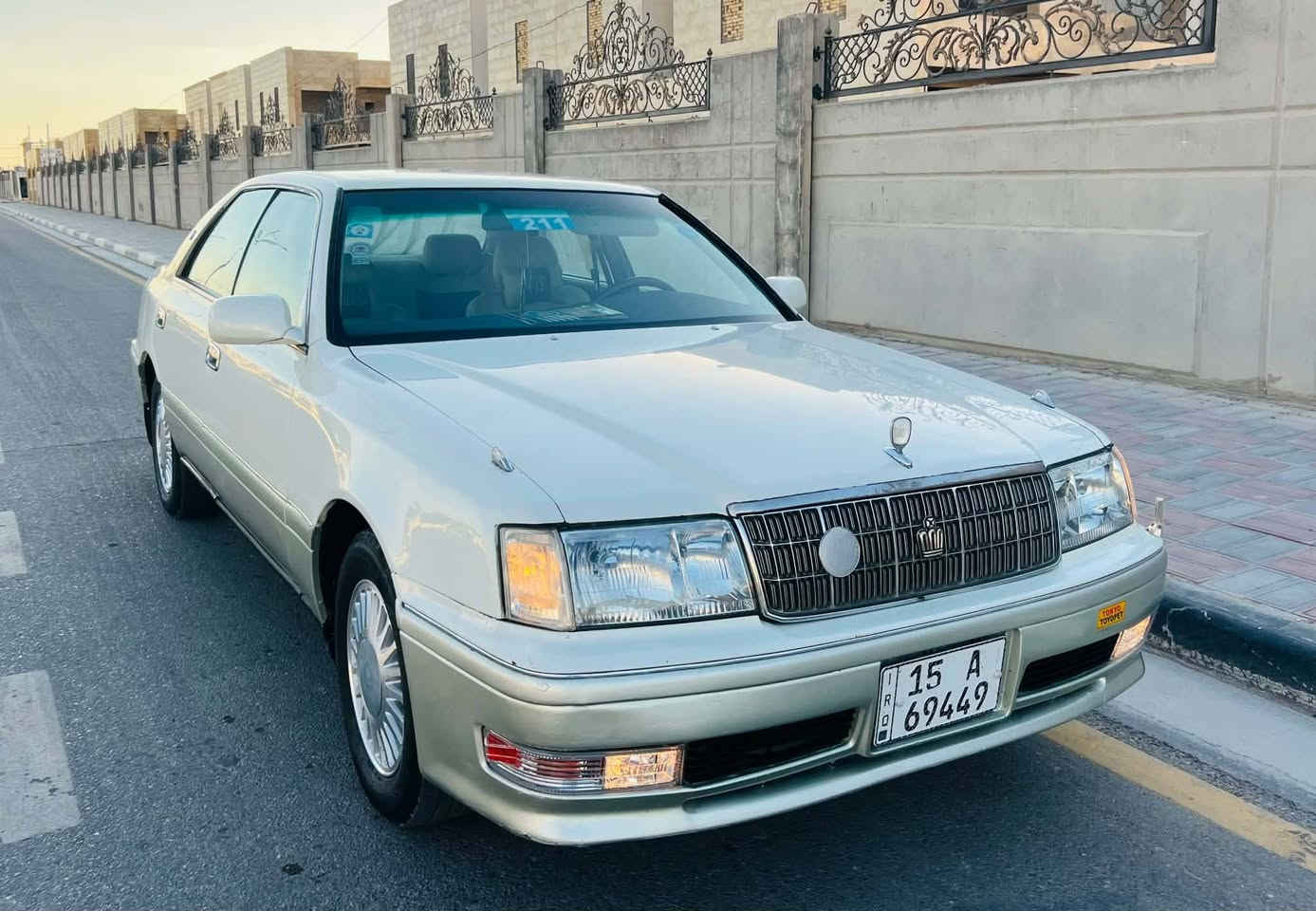 السلام عليكم راس الثور للبيع رقم انبار موديل 1994 مشروع وطني سنويه 2030 رقم انكليزي السياره كفاله من الگصه والاصوليات السياره علما نقل السياره جاهزه مجهزه من حداديه تخم تاير كهربائيات كير ومكينه 3000 السعر 65 وبيها مجال للشراي العنوان كربلاء للاستفسار على الرقم ***********
