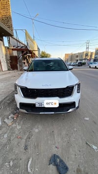 سورنتو ٢٠٢٤ • ٦ سلندر • ٧ ركاب