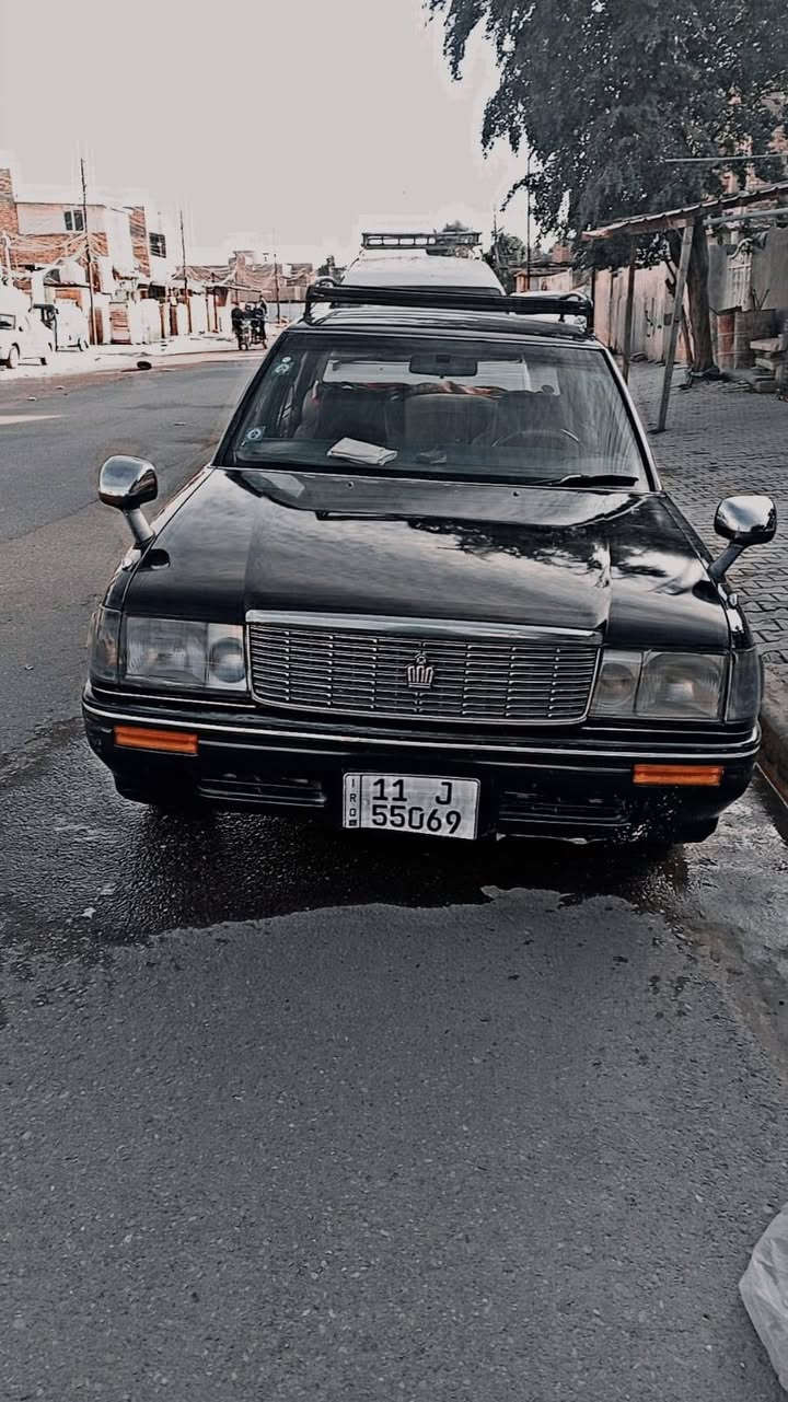 يا الله السلام عليكم
تيوتا كراون صالون اارنب

مكينه وكير ونجي +رقم انكليزي

شرط التحويل دواخلها جاهزا
موديل ١٩٩٥ سنويه عضم عاج لغاية ٢٠٢٩
سياره خير من الله

عنوان السياره بغداد الحسينيه راشديه

اتصل وبيك خير ودلل ***********
