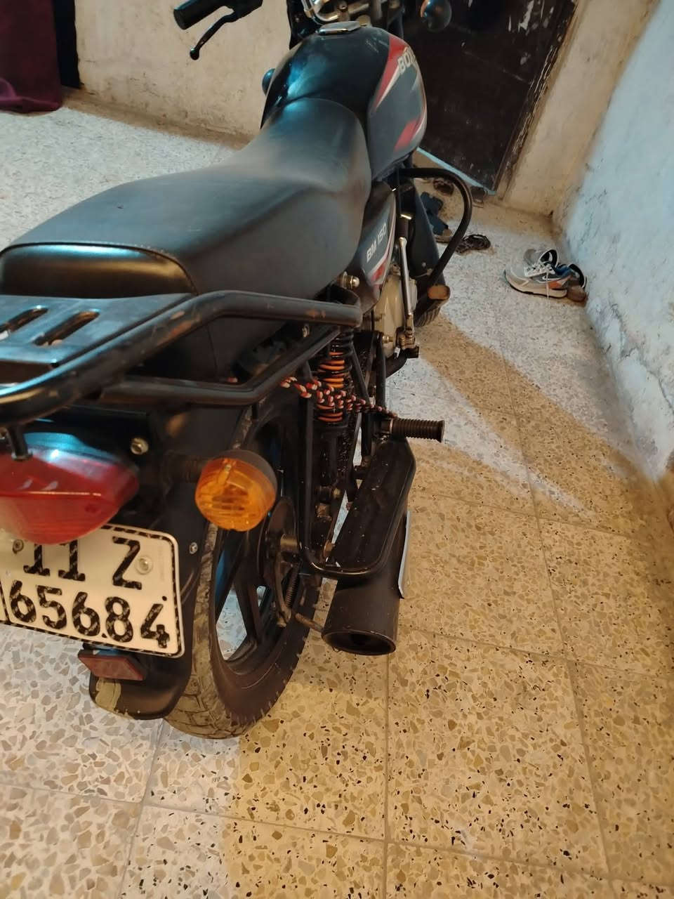 دراجه للبيع 81 بغداد موديل 22 اتصل علي واتساب ***********
