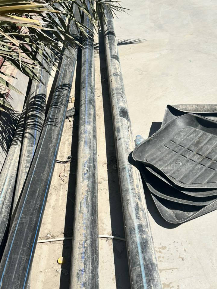 بوريات ابو ٤ الثقيل طول ١٢ متر الواحد ب ٦٥ الف
***********
