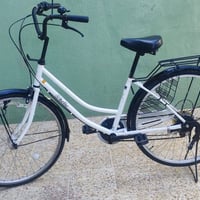 بايسكل نظيف كلش السعر 140 في مجال   واللي يريده خلي يتصل على هذا الرقم...