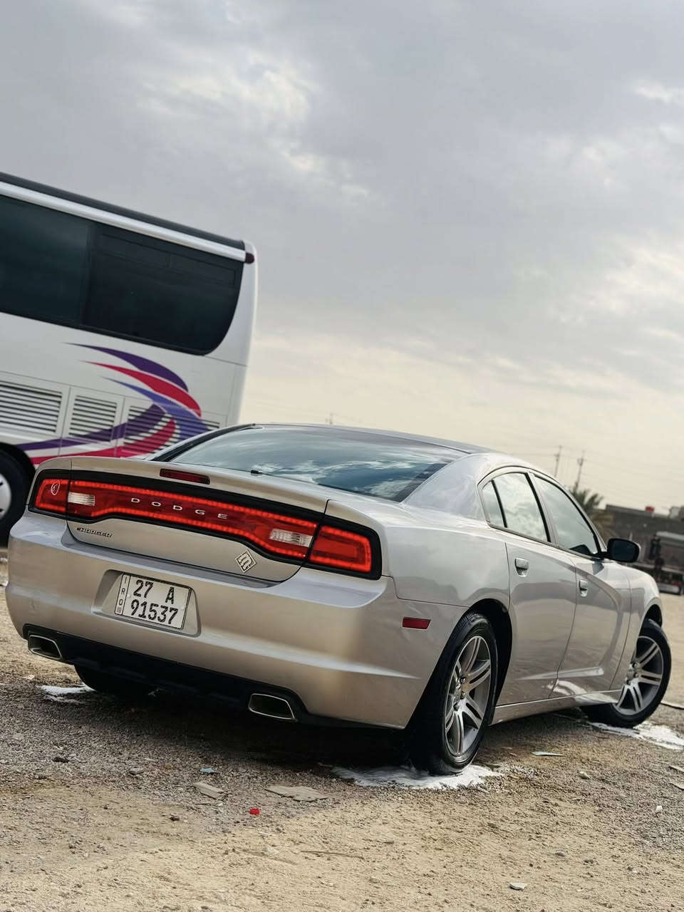 السلام عليكم جارجر مديل 2014 رقم ذي قار انكليزي وارد امريكي  حادث بجم سيارة مصبوغه جمالية عام مدوشمة كاعية وكشنات وسفريات مكينة و كير جديد مديل19 سيارة مانقصه برغي حدادة جديدة تخم تاير جديد تبريد تدفئة شغالة مكان السيارة البصرة الزبير رقم الهاتف: ***********
