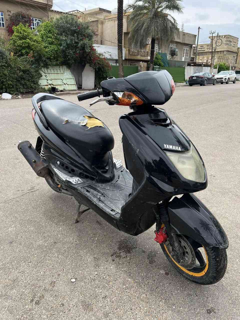 السلام عليكم سكنس نثية كوري الدراجه تشتغل وتمشي ولكهربائيات كلها شغاله بس بيها كرنك سعرها من الاخير 200 الف عنوان بغداد الشعلة ***********
