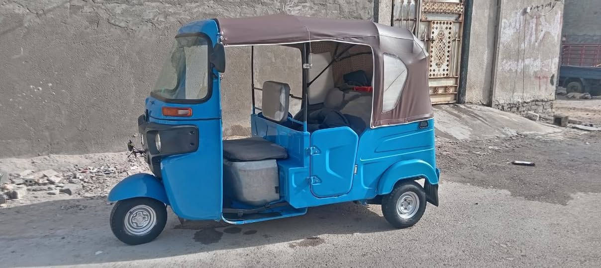 السلام عليكم تكتك للبيع 2021 رقم وسنويه تحويل ثاني يوم تكتك جاهزه السعر 7600 وبيها مجال المكان مدينة الصدر الحميديه ***********
