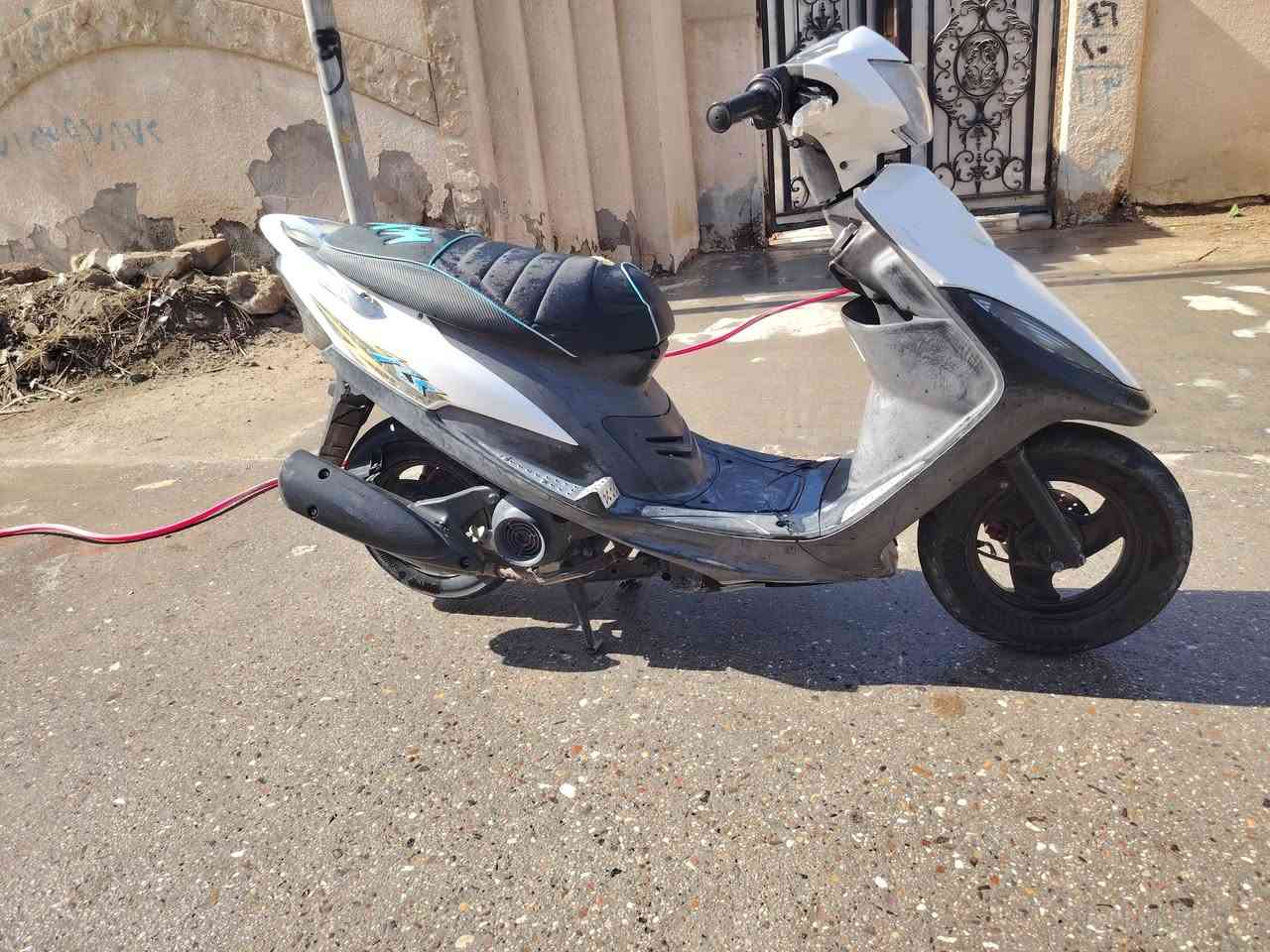 السلام عليكم دراجه ماكس كلها ختم واحد ويه المكينه وصلها موجود مال لوكيل شراي يجي وساب دراجه ما مفتوحه تعال وفحص براحتك مكاني ابو الخصيب الاسمده شراي يجي وساب سعر 925 وبيها مجال 
***********
