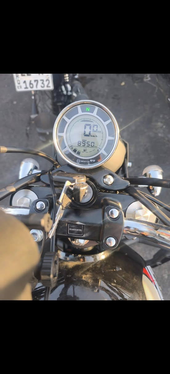 دایوەن لاتی ب اربیل ڕقموسنەوی جدید تحویل تانی لیوم 2025 200 cc ڽنین شهر یشتغلوو 9000km ماشیە جدید أربيل, العراق


**إذا كنت صاحب هذا الإعلان وتريد حذفه لأي سبب، رجاءا أرسل رسالة إلى الدعم الفني**
