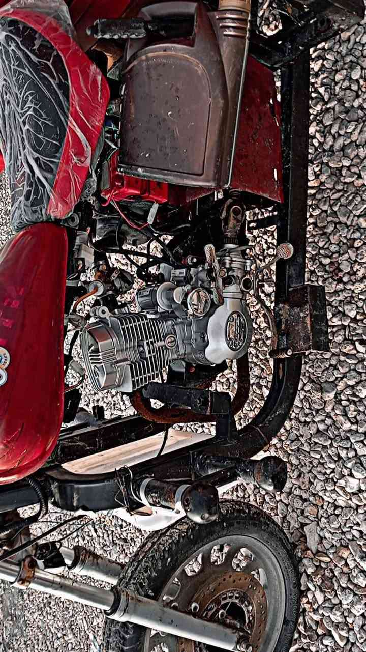 سلام عليكم ستوته موديل 2011 للبيع رقم وسنويه (بابل) الماني كهربائيات شغاله  مكينه 25 كارتون اكسن جديد تايرات جدد رگبه بيها لحيم جهه وحده مكان ديوانيه قضاء مهناويه سعر ب مليون و100 وبيها مجال مكلف بالنشر رقم راعيها  لشراي*********** .
