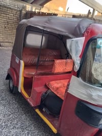 شباب تكتك موديل 17 رقم وسنوية نكليزي تحويل ثاني يوم كير محرك اكسن نضيف...