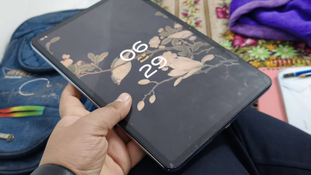 شاومي باد 6 نضيف فقط فطر في الگلاسه سعر 280بي مجال قليل رقمي واتساب ***********
