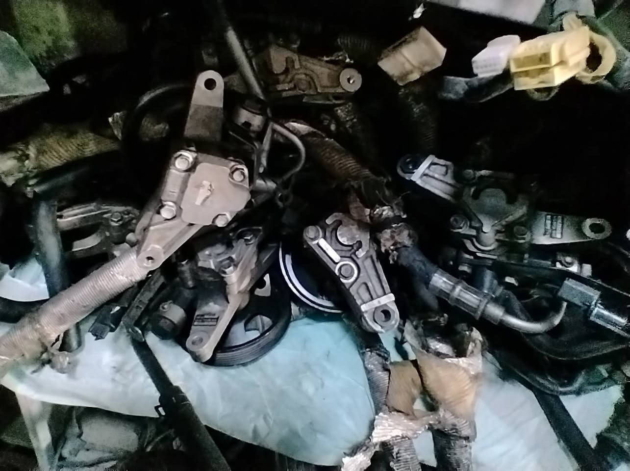 بورات سيراتو ٢٠٠٩ ٨٧٦ صلي نضافه فول مال كصه يوجد خدمه توصيل مراسله خاص سماوه ***********
