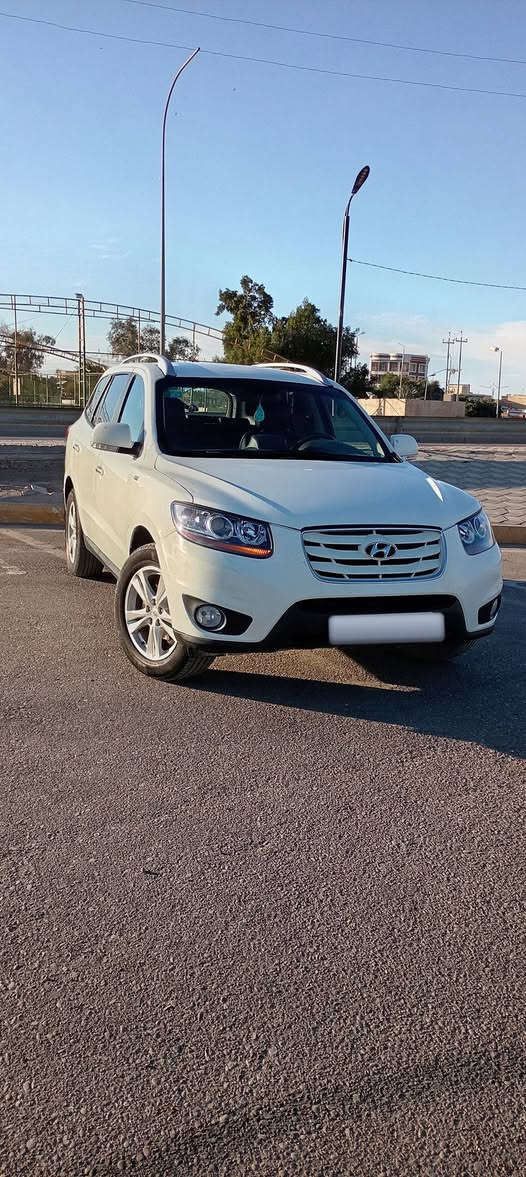 سلام عليكم سنتافية موديل 2010 شكل 12كاز السيارة جديدة مال جني كير مكينة حدادية تبريد كشنات جلد السيارة بيهة حصة بجميع المحافضات تخم تاير جديد متومة أرقام وسنوية طبق الاصل دك حاسبة وين ما يعجبك اطلع محافضات بيهة/كصة جنطة شغل درجة اولة السيارة جديدة بمعنا الكلمة/السعر 57 وبيهة مجال كلش قليل لئن السيارة متعوب عليهة/ اتصال ***********/المكان ميسان العمارة مركز المدينة
